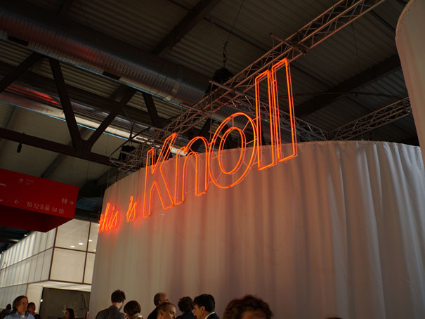 KNOLL